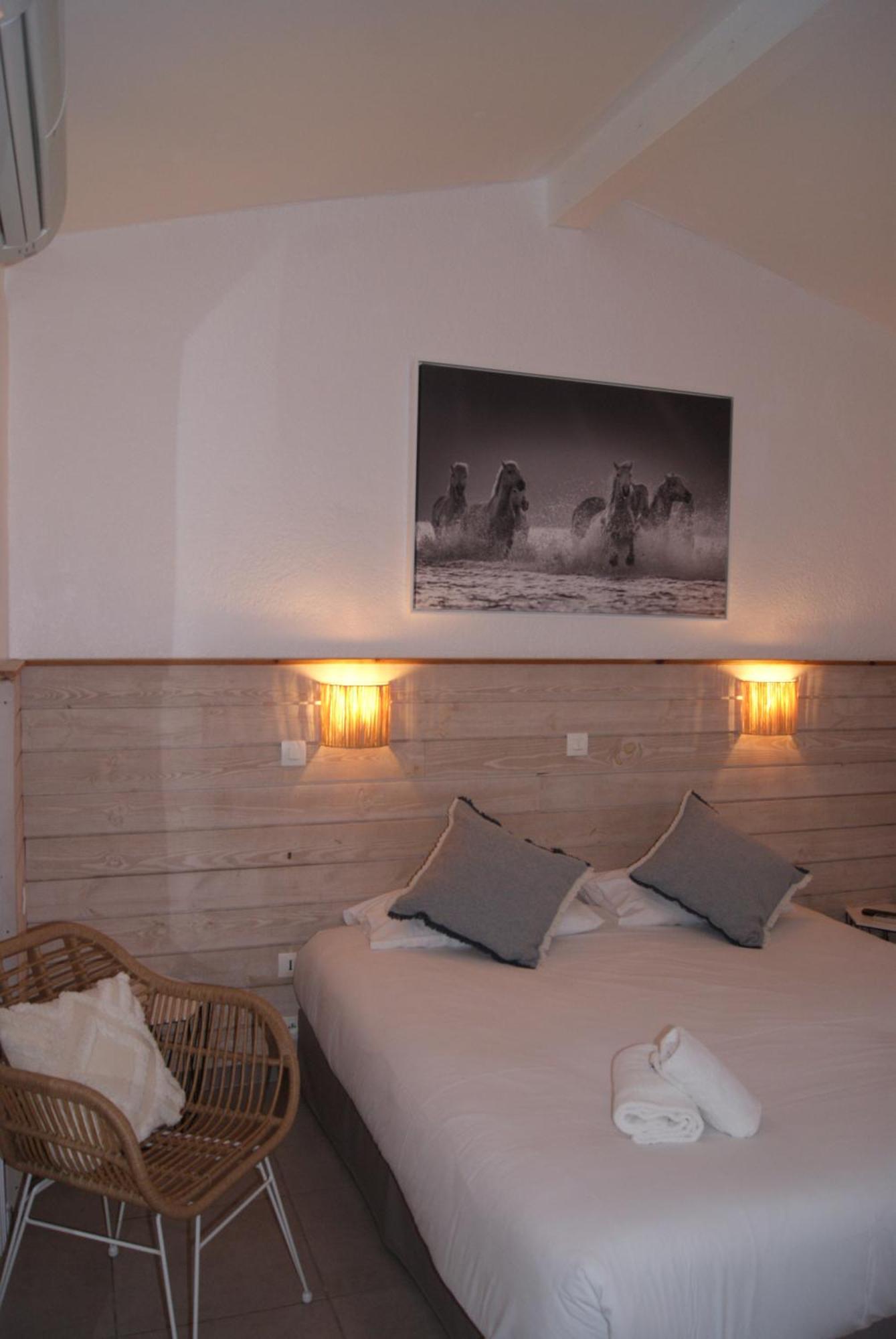 Les Rizieres Hotel Saintes-Maries-de-la-Mer Luaran gambar